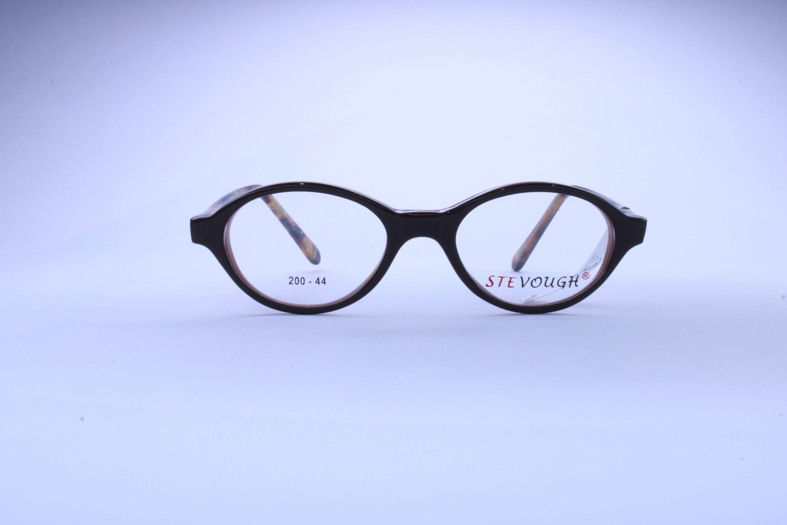 STE VOUGH- FR563658