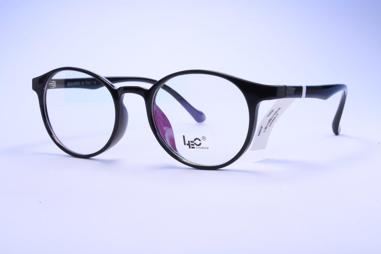 LEO – FR563819