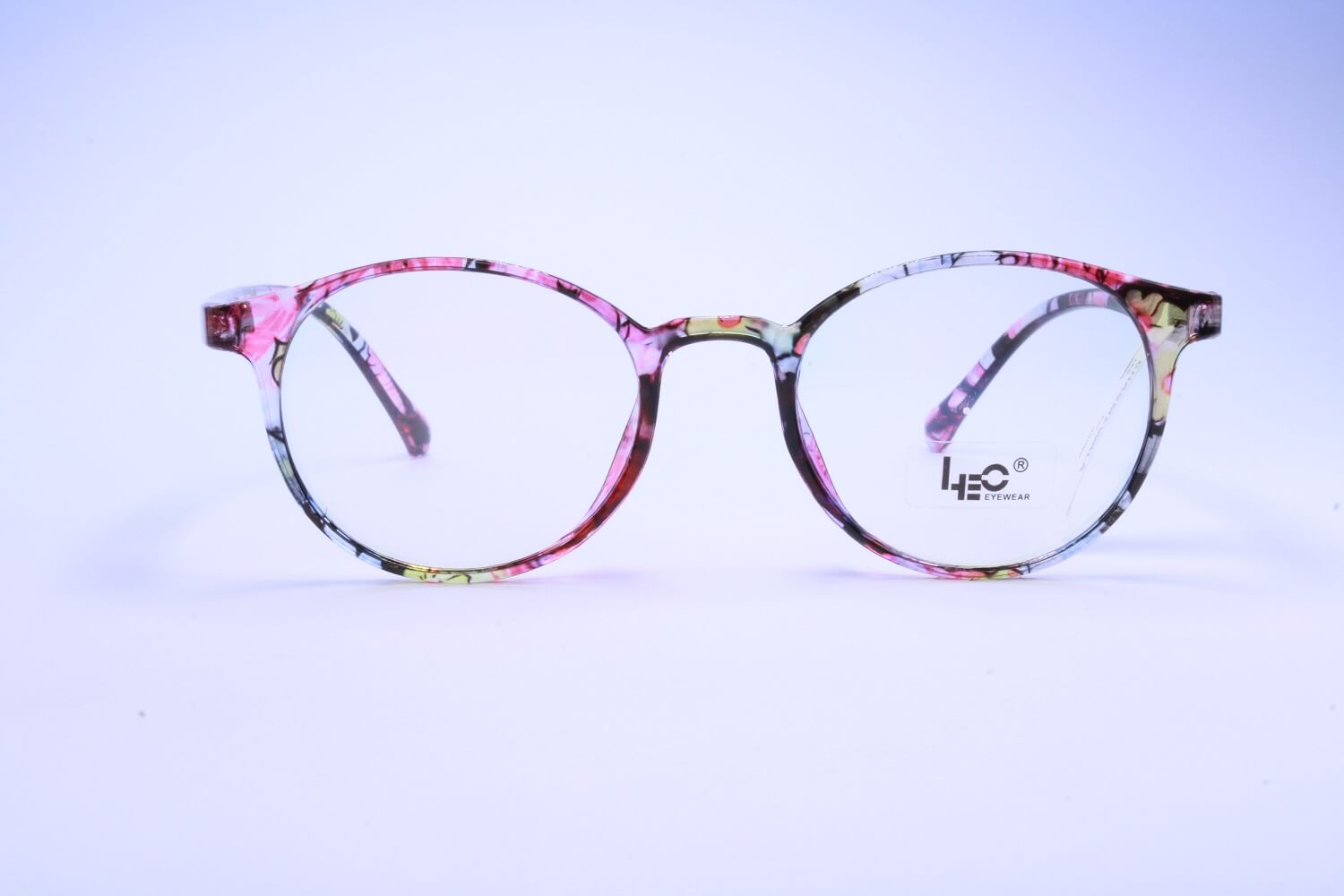 LEO- FR563828